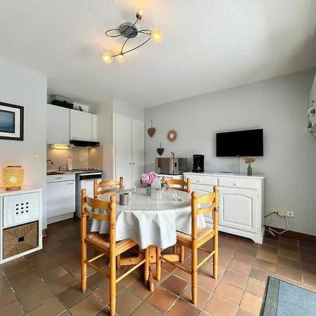 Apartment 2 Pieces Avec Jardin, Proche De Beaumer, - 4 Pers. - Fr-1-377-19 Carnac